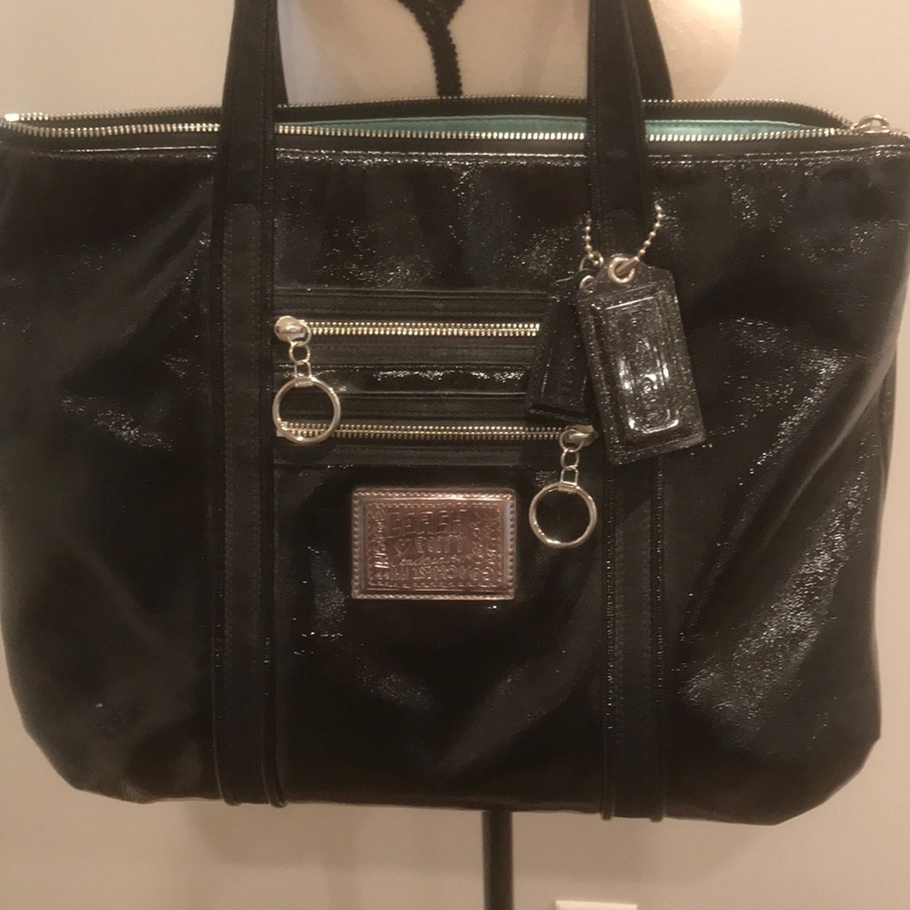 Coach Poppy Glam Tote Black Great for Work and Everyday.